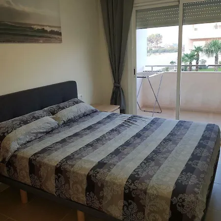 Sunny Gabriela Apartamento *